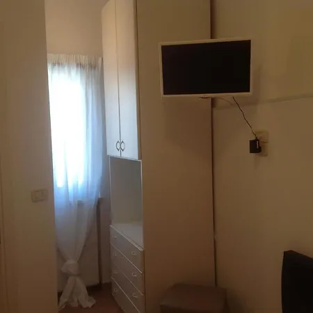 Manuela Civitanova Marche